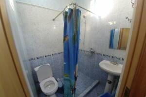 Изображение Изображение: Трехместный номер (1 этаж) #1 #2