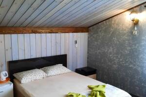 Изображение Изображение: 2-х местный номер повышенной комфортности #5 #1 #3