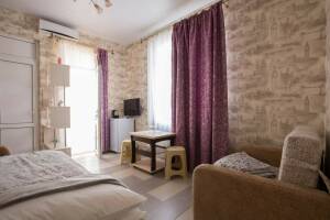 Изображение Изображение: Комната с балконом и видом на море 3 местная (8) #1 #12