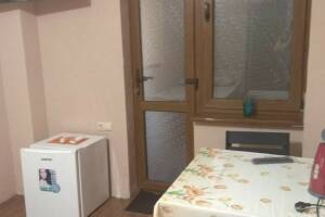 Изображение Изображение: 2-х местный номер с удобствами без вида (цоколь) #1 #7