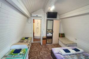 Изображение Изображение: Номер «Восток» #1 #5