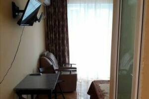 Изображение Изображение: Трехместный номер «Люкс» #1 #2