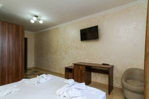 Изображение Изображение: Большой двухместный номер (с доп. местом) #1 #1