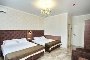 Изображение Изображение: Пятиместный номер с балконом #1 #3