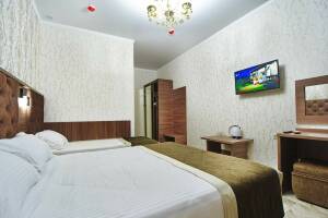 Изображение Изображение: Трехместный номер с балконом #1 #5