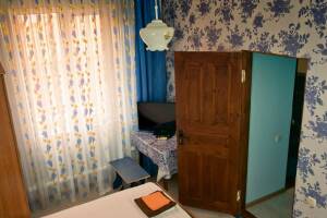 Изображение Изображение: Двухкомнатный номер с удобствами 01−08 #1 #2