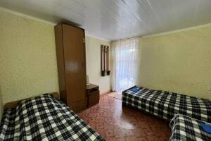 Изображение Изображение: № 4 Трехместный номер с кухней #1 #4