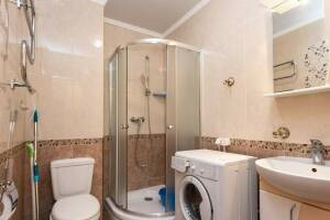 Изображение Изображение: Двухкомнатная квартира № 7−2 (6 этаж) #1 #10