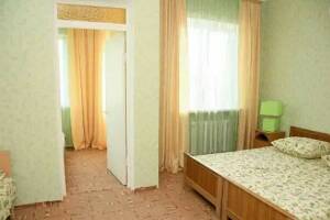 Изображение Изображение: Двухкомнатный с удобствами на этаже (Зеленый) #1 #2