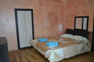 Изображение Изображение: 2-х комнатный номер «Семейный» #1 #2