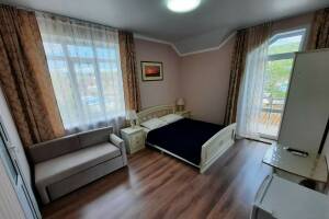 Изображение Изображение: № 8 2-х местный комфорт с доп. местом и с балконом #1 #8