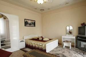 Изображение Изображение: 3-х местный «Люкс» с мини-кухней #1 #1