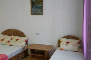 Изображение Изображение: Четырехместная комната «Люкс» #1 #2