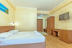 Изображение Изображение: Семейный номер с балконом с прямым видом на море #1 #4