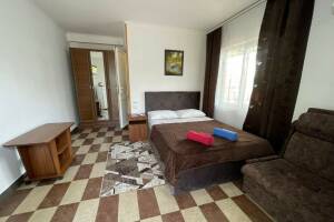 Изображение Изображение: 3х местный с удобствами. в номере #1 #6