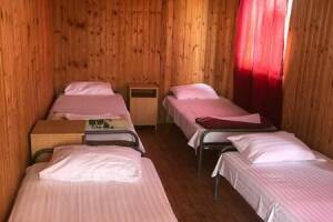 Изображение Изображение: Номер 4−х местный (2 категория, удобства на блок) #1 #7