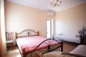 Изображение Изображение: Бюджетный 4-местный номер с балконом #1 #1