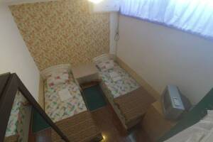 Изображение Изображение: № 2 Шестиместный 2-х комнатный номер #1 #2