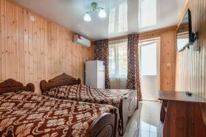 Изображение Изображение: 3-х местный номер со всеми удобствами #1 #4