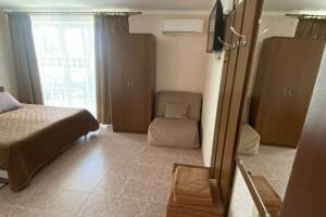 Изображение Изображение: 4х местный номер с балконом #1 #4