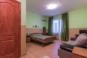 Изображение Изображение: 3-х мест. однокомн. помещ-е со всеми удобствами #1 #2