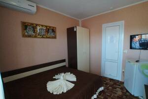 Изображение Изображение: Двухместный с двуспальной кроватью и балконом #1 #1