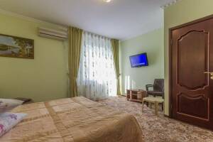 Изображение Изображение: 3-х местный номер «Полулюкс» #1 #2