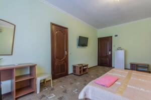 Изображение Изображение: 4-х местный номер «Полулюкс» #1 #3