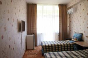 Изображение Изображение: Трехместный «Люкс» #1 #2