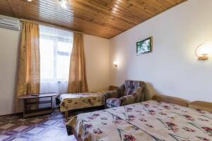 Изображение Изображение: Трёхместная комната «Стандарт» #1 #2