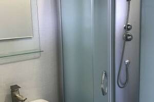 Изображение Изображение: Улучшенная комната с 2 односпальными кроватями #1 #5