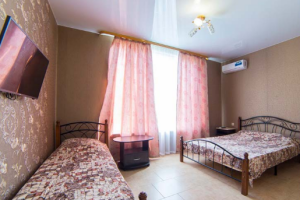 Изображение Изображение: Трехместный номер «Стандарт» с удобствами #1 #2