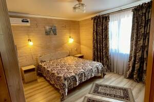 Изображение Изображение: Четырехместный номер с балконом #1 #1