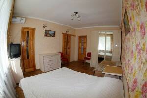 Изображение Изображение: Люкс с кроватью размера «king-size» 2 этаж #1 #3