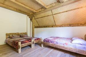 Изображение Изображение: 4-х местный бюджетный номер с удобствами на этаже #1 #7