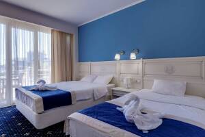 Изображение Изображение: 3-х местный номер с балконом с видом на море #1 #17