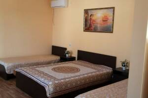 Изображение Изображение: Четырехместный номер с удобствами № 3 #1 #2