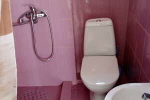 Изображение Изображение: Трёхместный номер с удобствами #1 #7