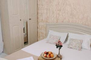 Изображение Изображение: Трехместная номер-студия с мини-кухней #1 #22