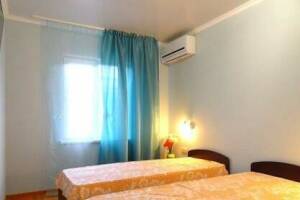 Изображение Изображение: 2-х местный номер «Люкс» #1 #2