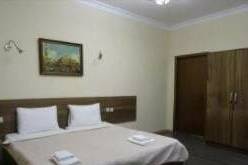 Изображение Изображение: Трехместный номер «Комфорт» #1 #4