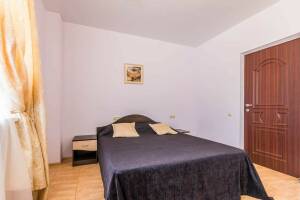 Изображение Изображение: Двухкомнатный улучшенный номер «комфорт» 42 м² #1 #5