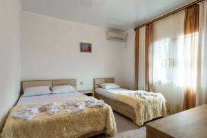 Изображение Изображение: 5-и местный двухкомнатный с балконом #1 #5