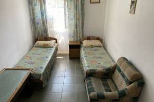 Изображение Изображение: Двухместный номер + доп место. (3 этаж, южный) #1 #4
