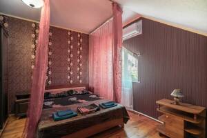 Изображение Изображение: Двухместный номер Мансарда Стандарт #1 #9