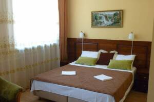 Изображение Изображение: 3-х местный номер «Комфорт — улучшенный» корпус В #1 #2