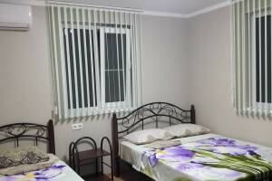 Изображение Изображение: 3-х местный номер «Комфорт» #1 #4