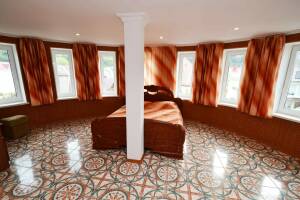 Изображение Изображение: Четырехместный номер «Люкс» #1 #3