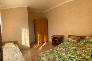 Изображение Изображение: Комната с удобствами 3-х местный #1 #2