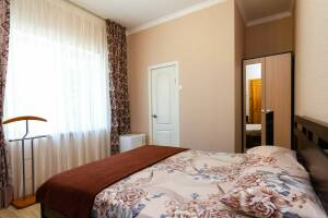 Изображение Изображение: 3-х местный номер без балкона #1 #6